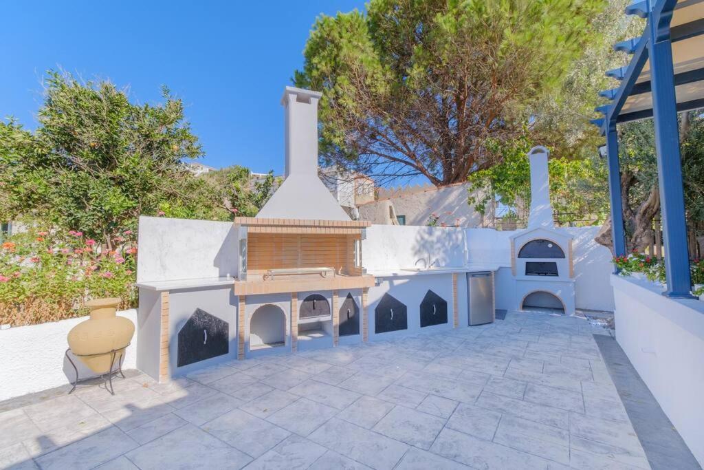 Lefkathia Beach Villa - Gated Beach-Front Private Villa At Lefkathia Beach, Chios! Volissos Extérieur photo